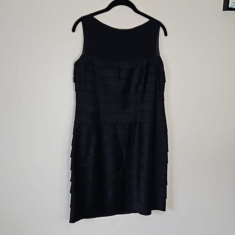 Jones New York Black Sleeveless Tiered Dress Size 10